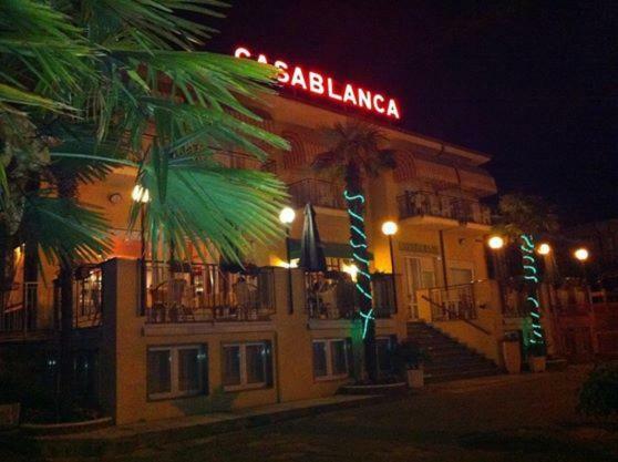 לאזיסה Hotel Casablanca מראה חיצוני תמונה